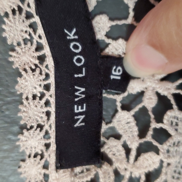New Look Lace Top size 16 - Picture 3 of 7